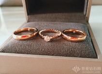 订亲戒指和成婚戒指哪一个贵？