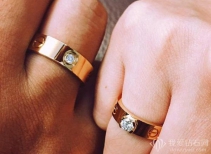 黄金成婚戒指好仍是铂金成婚戒指好？
