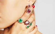 Ivy New York X Gemfields 推出戒指、耳饰、项链等全新单品